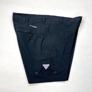 Columbia Omni Shield‎ UPF 50 PFG Shorts Mens 44 NWOT Cargo Pockets Stretch Black
